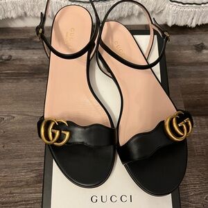 Gucci Double G Sandals
